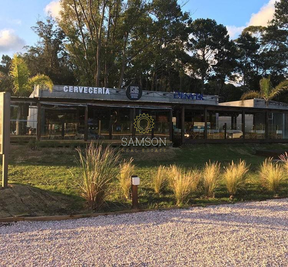 Local Comercial ID.64141 - En venta, locales comerciales en excelente punto, juntos o separados.