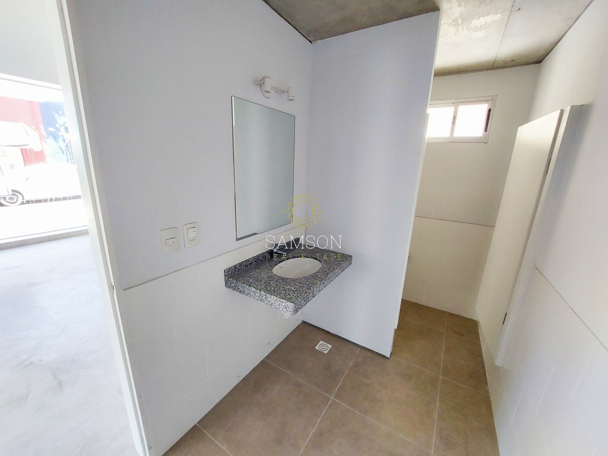 Local Comercial ID.64959 - Venta Local Comercial en Centro de Maldonado Maldonado