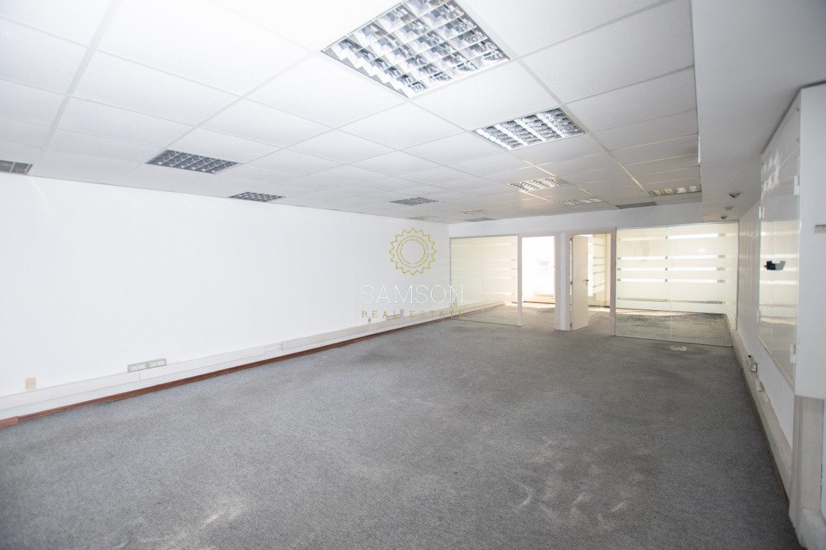 Local Comercial ID.65254 - Oficina en alquiler centro de Montevideo  