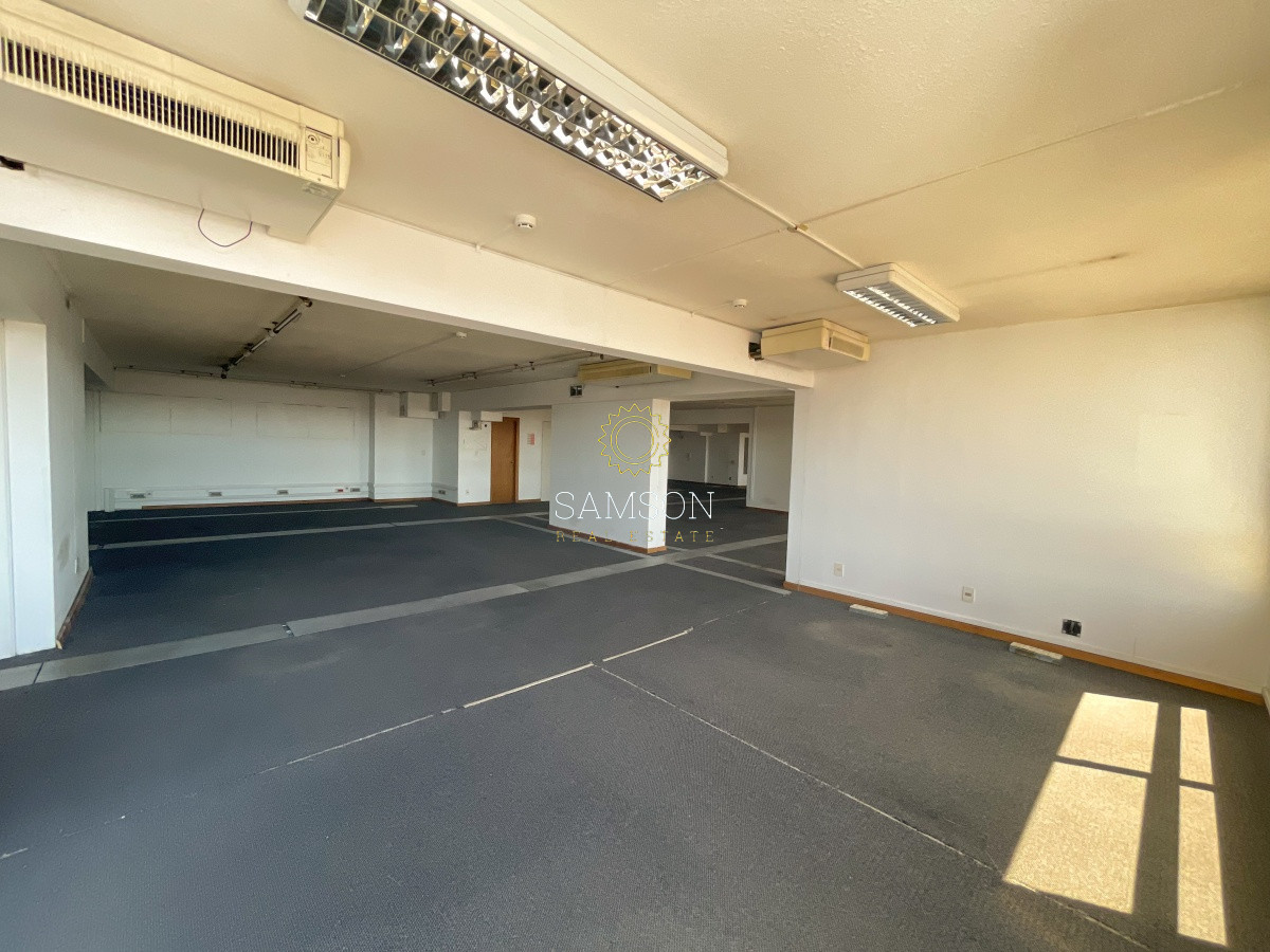 Local Comercial ID.65105 - Oficinas en alquiler centro de Montevideo  