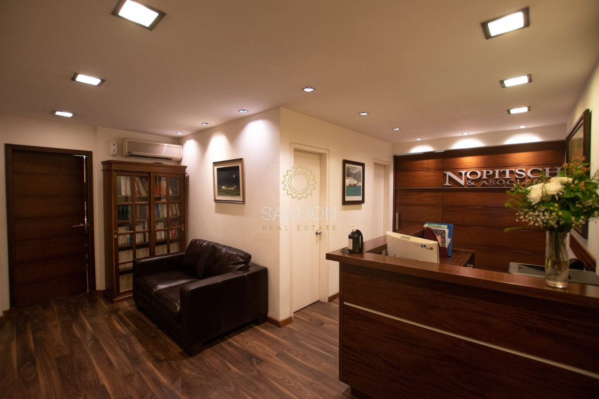 Local Comercial ID.65268 - Venta o Alquiler Oficina Torre De Los Profesionales Montevideo