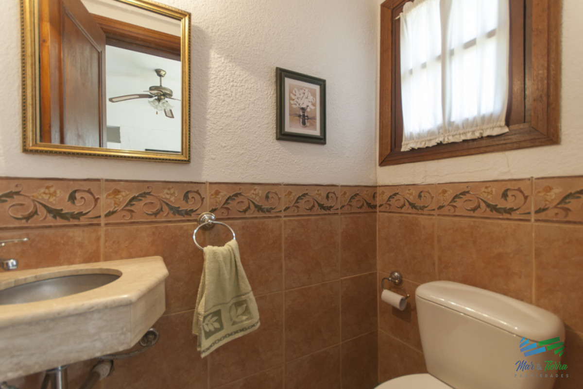 Casa ID.4923 - Casa en Pinares, Punta del Este, 3 dormitorios, piscina