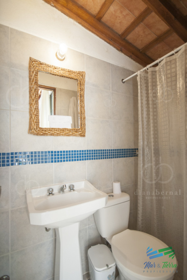 Casa ID.4924 - Casa alquiler Pinares, Punta del Este, 4 dormitorios, piscina, amplio parque cercado