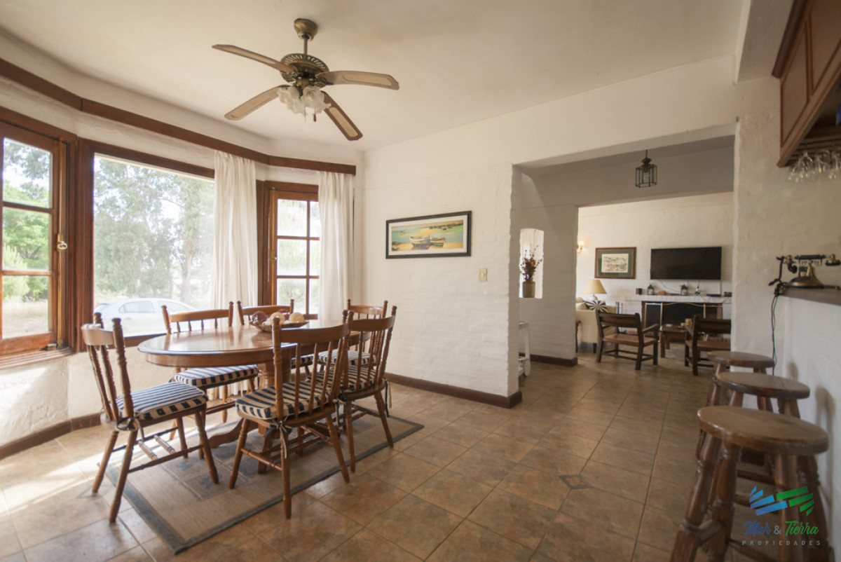 Casa ID.4923 - Casa en Pinares, Punta del Este, 3 dormitorios, piscina