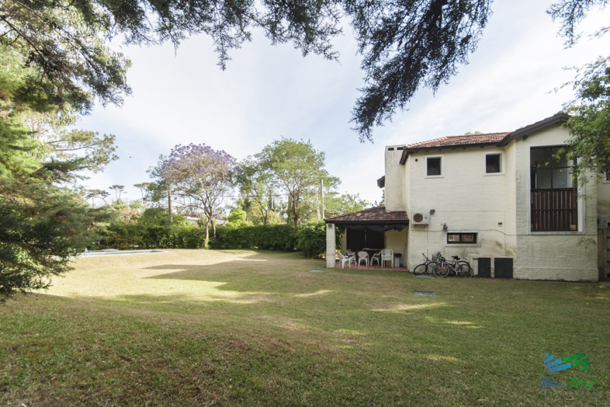 Casa ID.4923 - Casa en Pinares, Punta del Este, 3 dormitorios, piscina