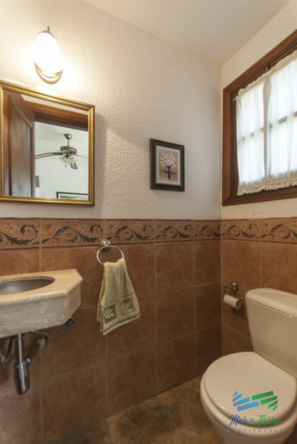 Casa ID.4923 - Casa en Pinares, Punta del Este, 3 dormitorios, piscina