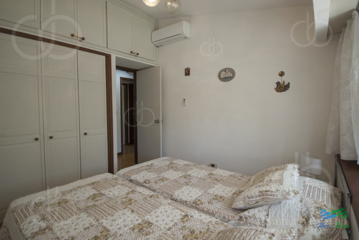 Casa ID.4924 - Casa alquiler Pinares, Punta del Este, 4 dormitorios, piscina, amplio parque cercado