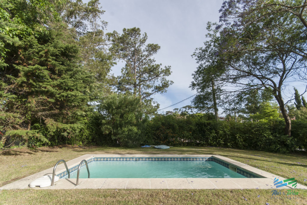 Casa ID.4923 - Casa en Pinares, Punta del Este, 3 dormitorios, piscina
