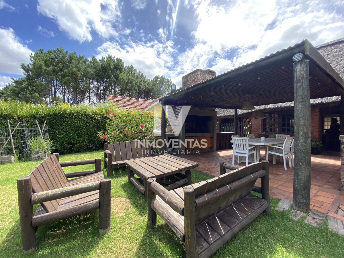 Punta del Este, Pinares, 4 dormitorios.
