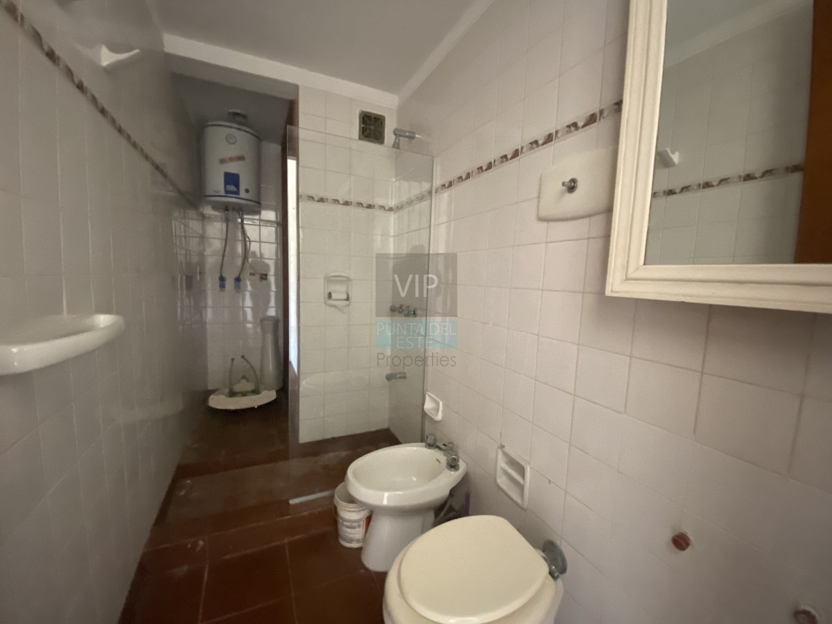 Casa ID.2341 - Punta del Este, importante residencia con piscina y cancha de paddle