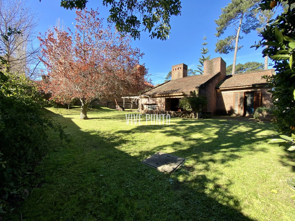 Casa ID.508 - Casa en una sola planta, 3 dormitorios en Pinares, Punta del Este.