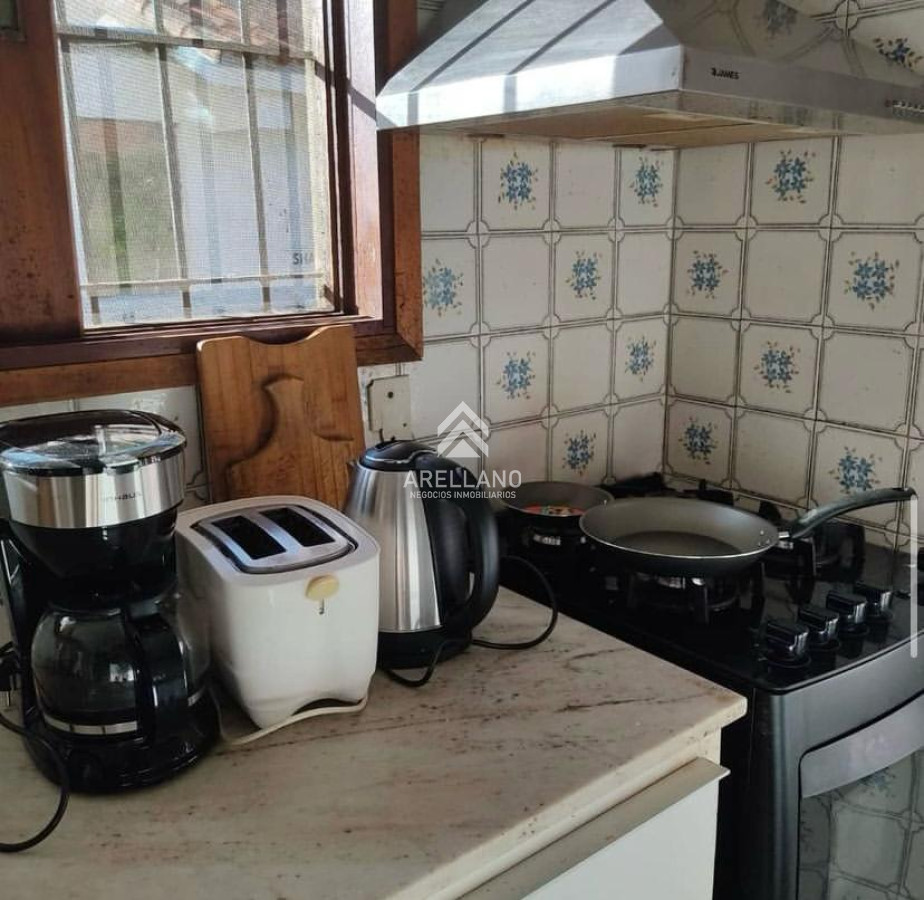 Casa ID.5627 - Venta Chalet de 3 dormitorios, ideal para vivienda permanente.