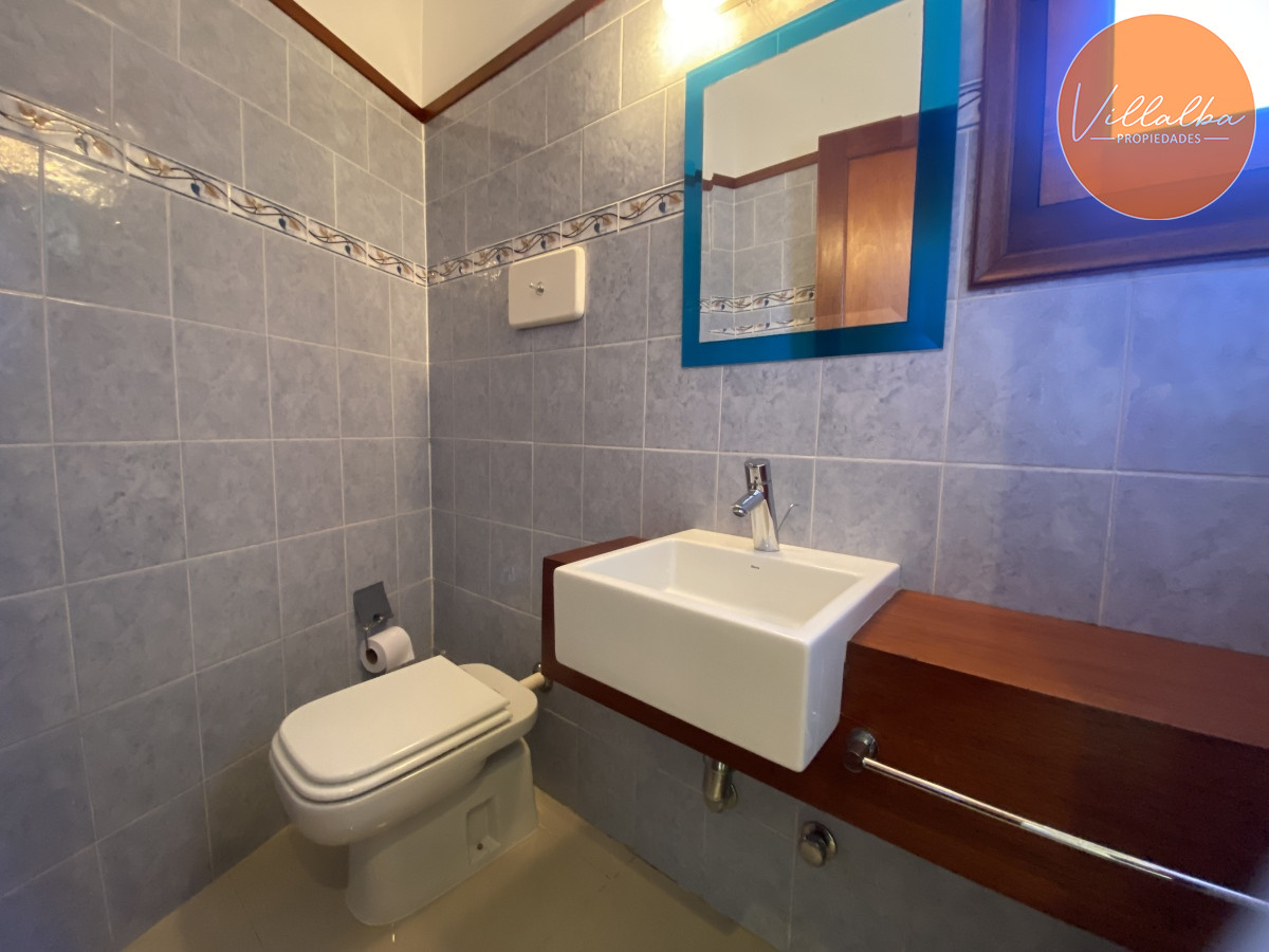 Apartamento ID.3584 - Punta del Este, gran residencia en mansa, 6 dormitorios y piscina climatizada.