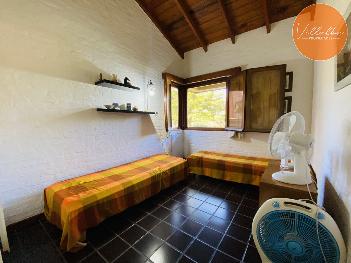 Apartamento ID.3177 - Casa en una sola planta, 3 dormitorios en Pinares, Punta del Este.