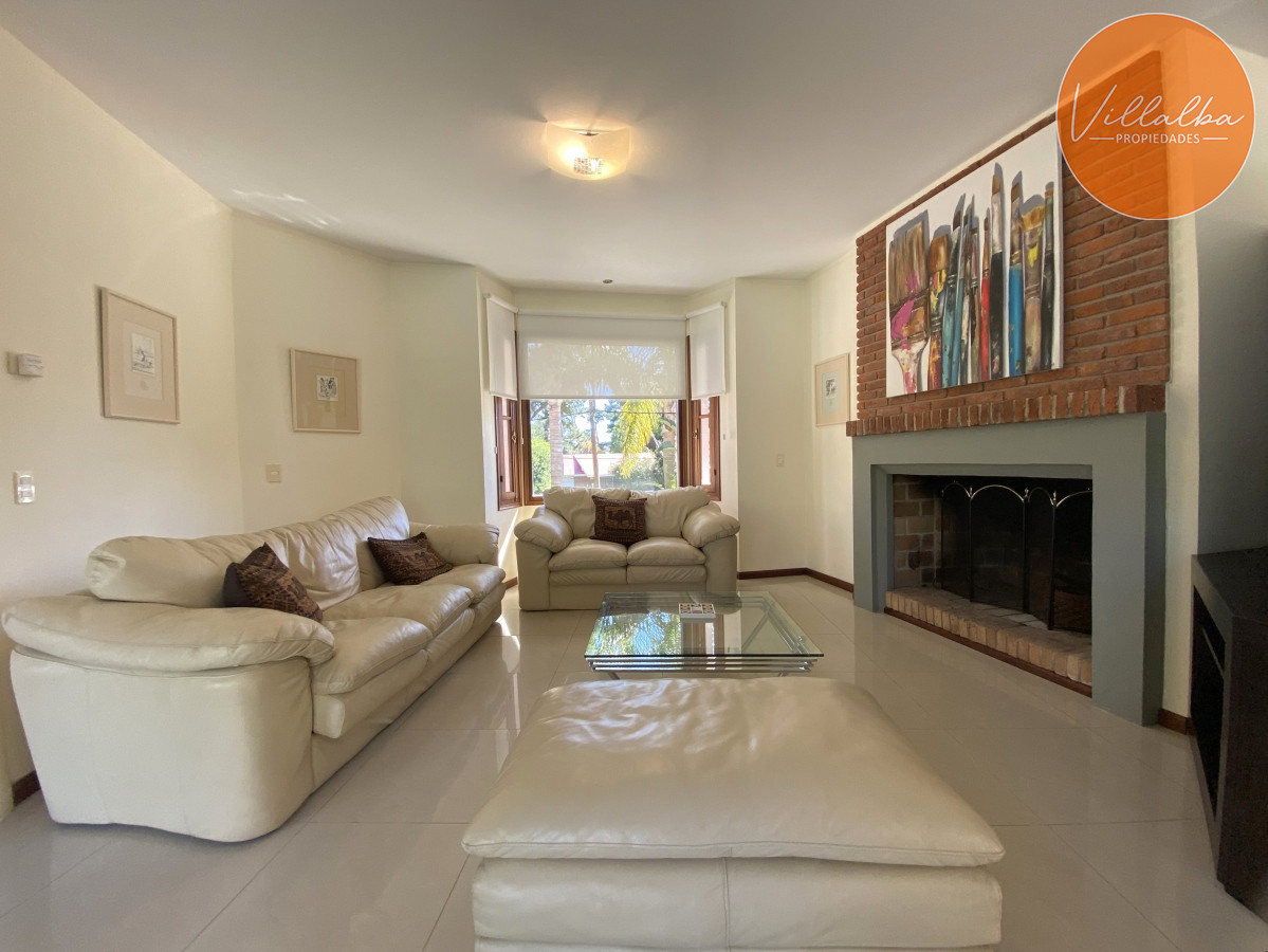 Apartamento ID.3584 - Punta del Este, gran residencia en mansa, 6 dormitorios y piscina climatizada.