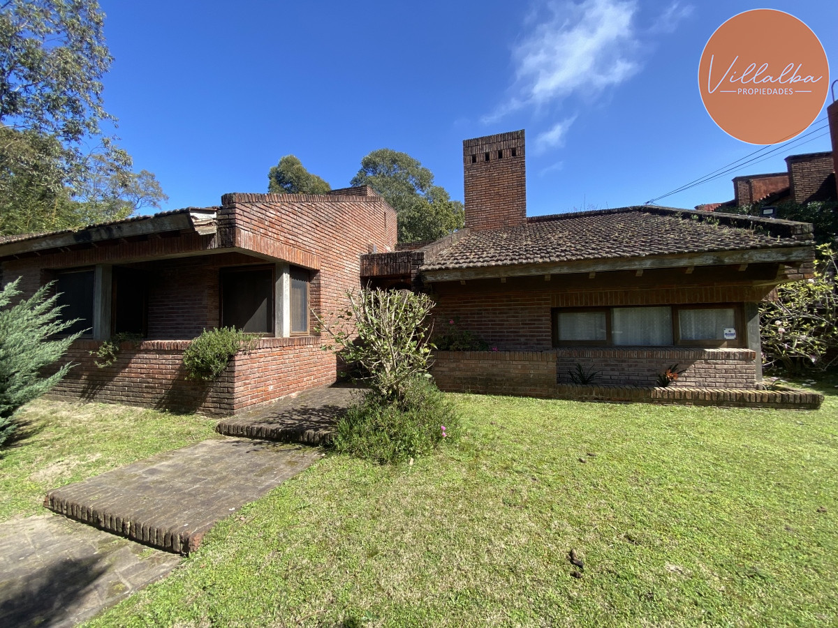 Apartamento ID.3177 - Casa en una sola planta, 3 dormitorios en Pinares, Punta del Este.