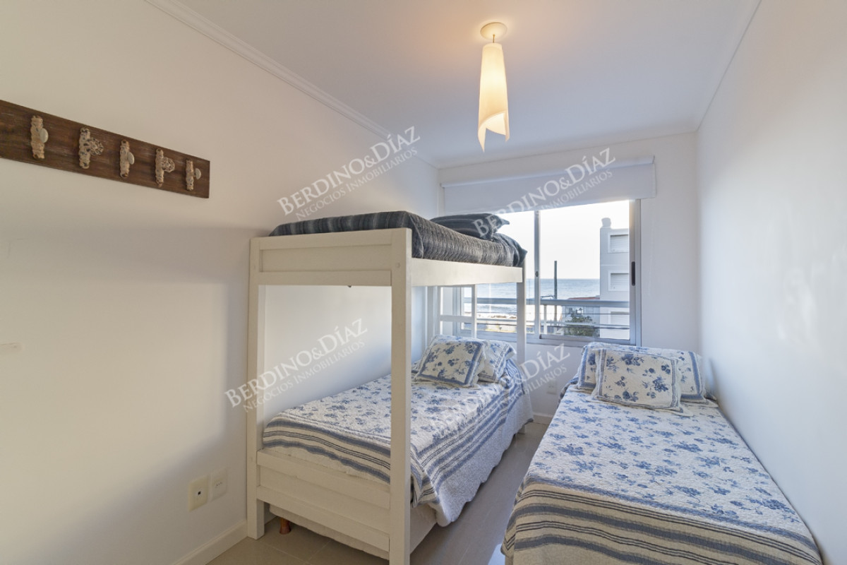 Apartamento ID.1670 - Punta del este Apartamento en venta en Edificio en Peninsiula 