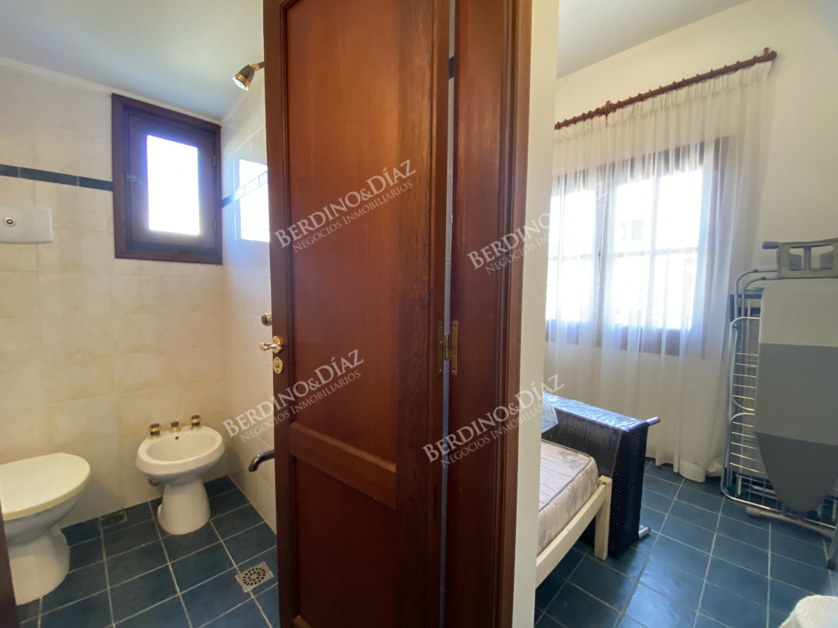 Casa ID.3114 - Punta del Este, gran residencia en mansa, 6 dormitorios y piscina climatizada.