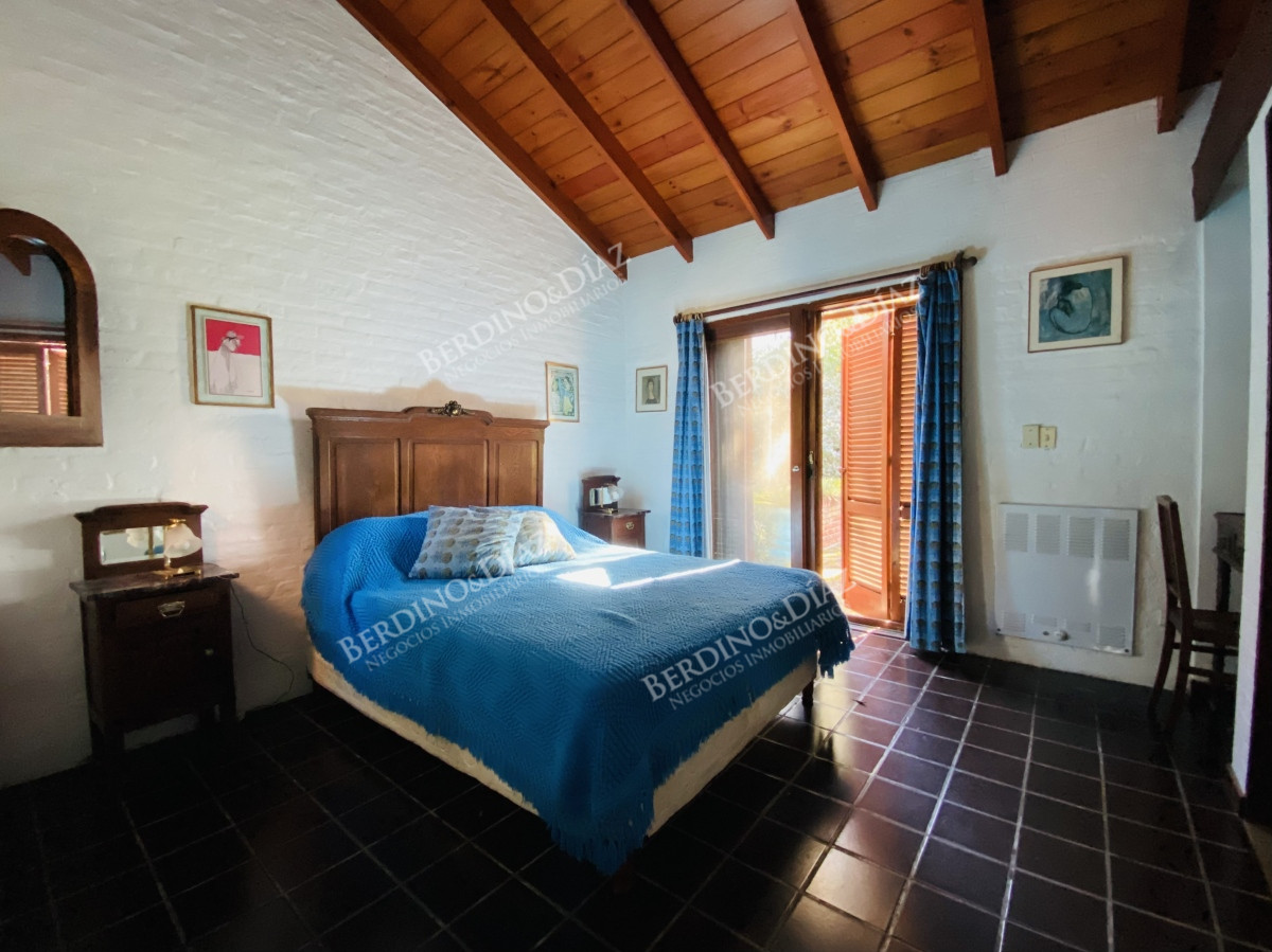 Casa ID.2569 - Casa en una sola planta, 3 dormitorios en Pinares, Punta del Este.