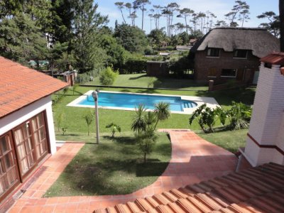 Casa de 4 dormitorios en venta, Pinares- Punta del Este