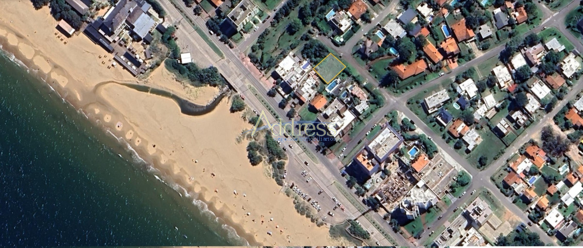 Terreno en Mansa a 1 cuadra del mar, permite PH. - ADD8121T