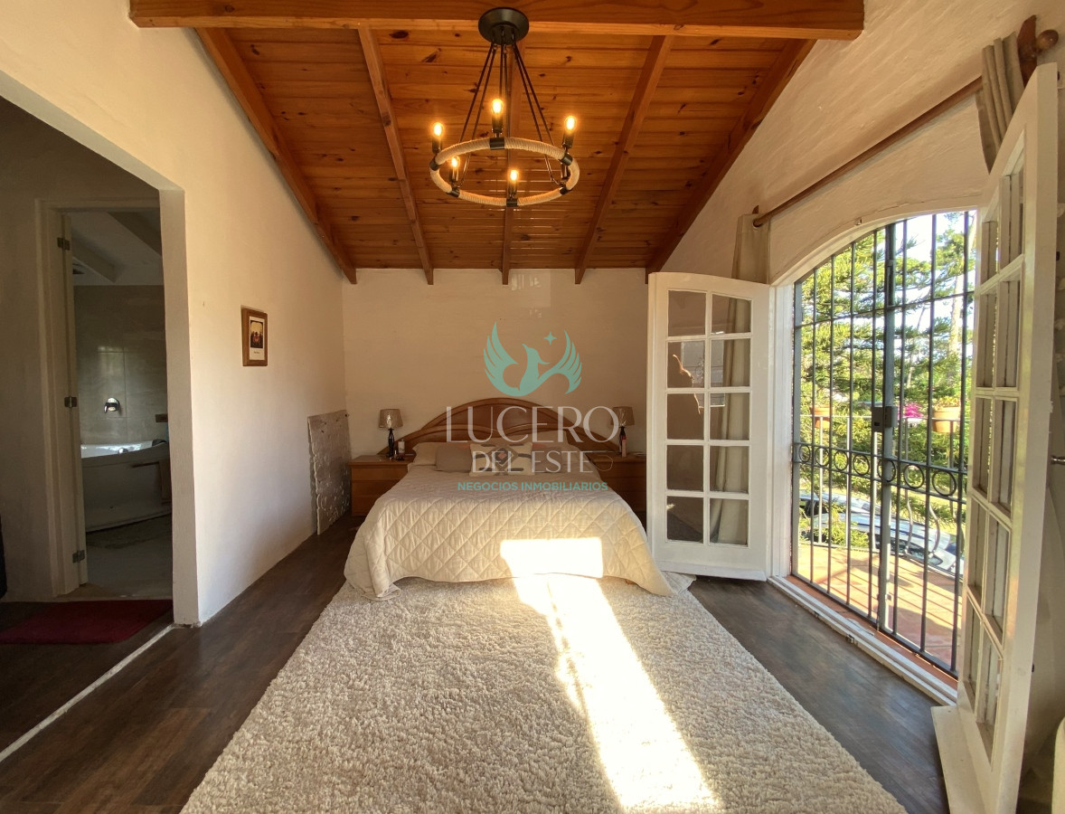 Casa ID.1014 - 3 dormitorios con pscina climatizada en Rincon Del Indio, Punta del Este