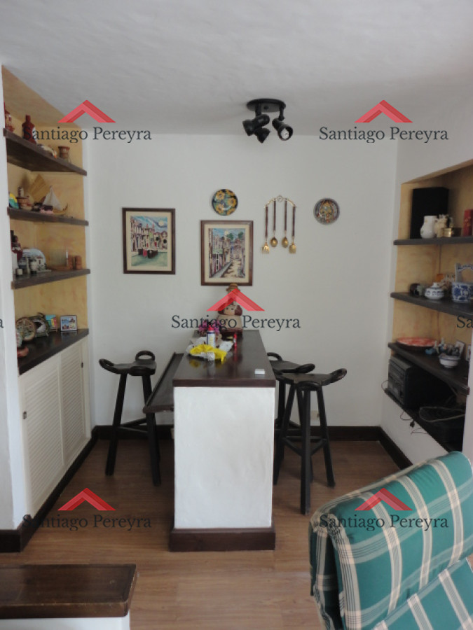 Apartamento ID.14993 - Punta del Este, Pianres. Apto de 2 dormitorios a pasos del mar. 