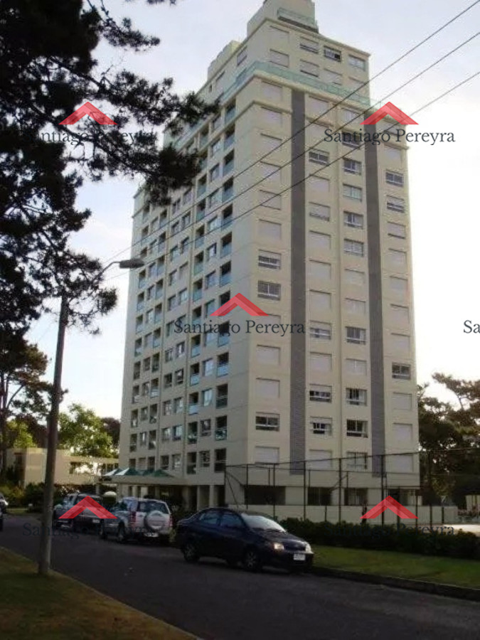 Apartamento ID.15228 - Apartamento en Roosevelt, 1 dormitorio + garage