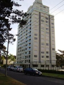 Apartamento en Roosevelt, 1 dormitorio + garage