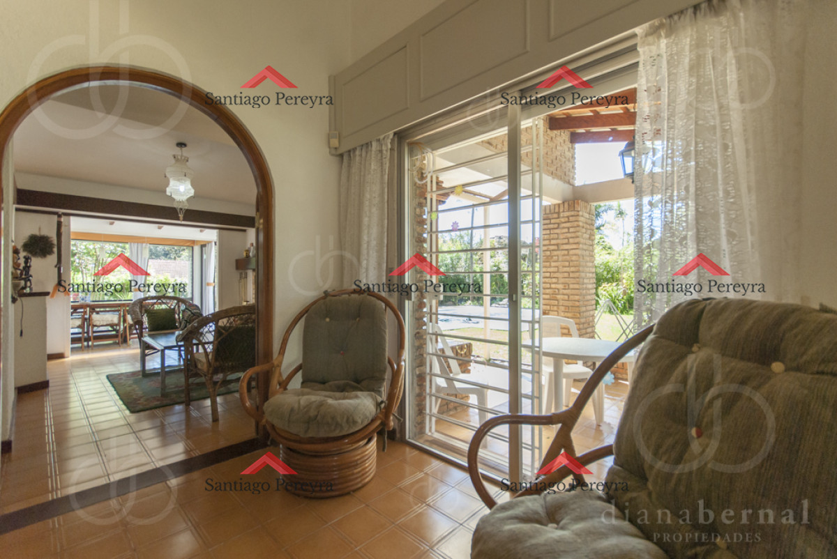 Casa ID.13471 - Casa alquiler Pinares, Punta del Este, 4 dormitorios, piscina, amplio parque cercado