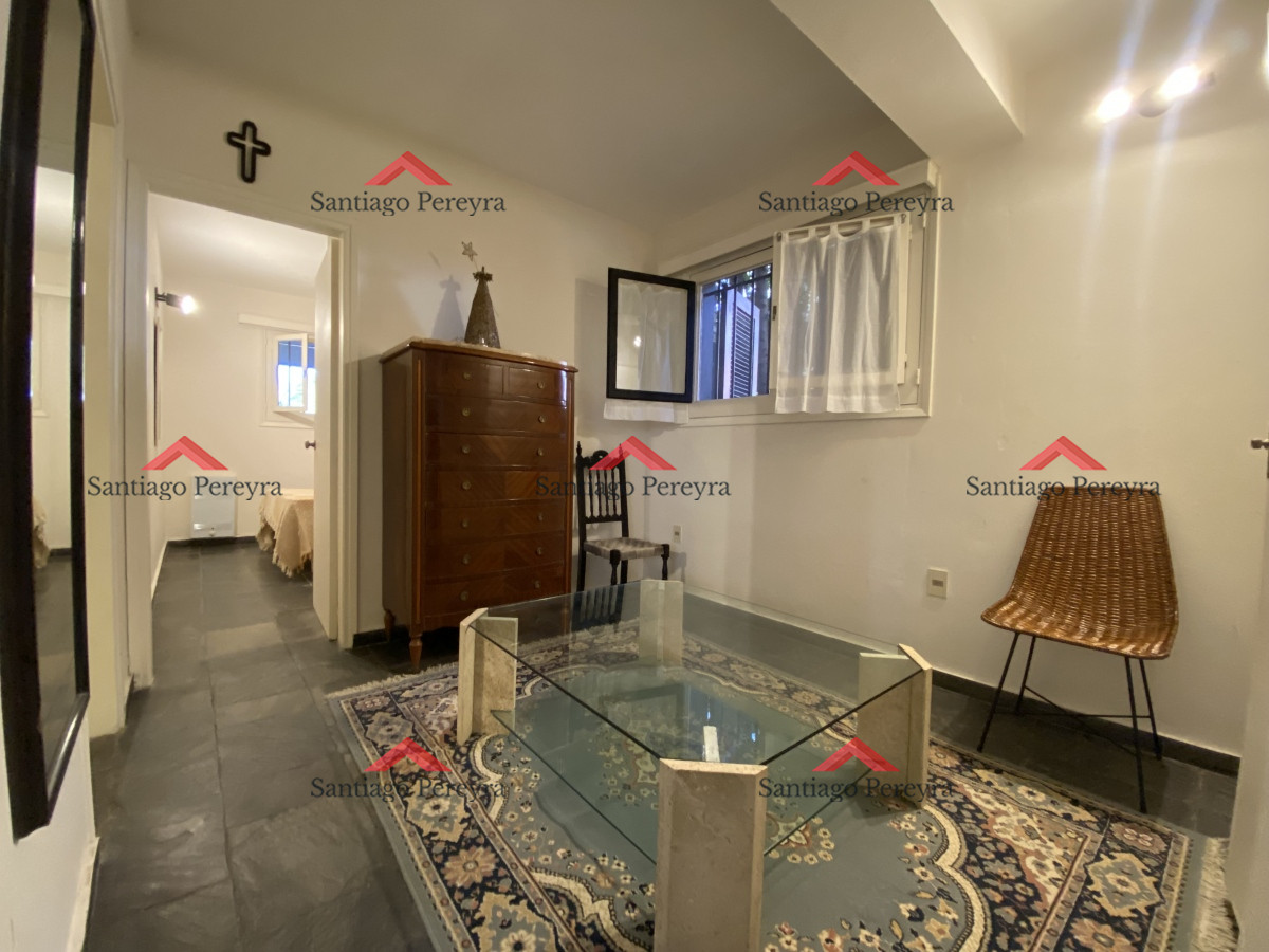 Casa ID.14804 - Punta del Este, importante residencia con piscina y cancha de paddle