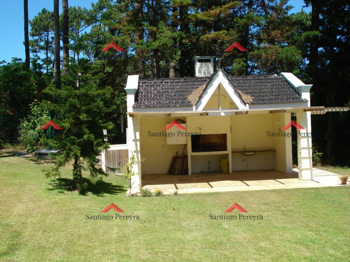 Casa ID.7755 - Casa de gran predio a 500mts del mar, San Rafael, Punta del Este