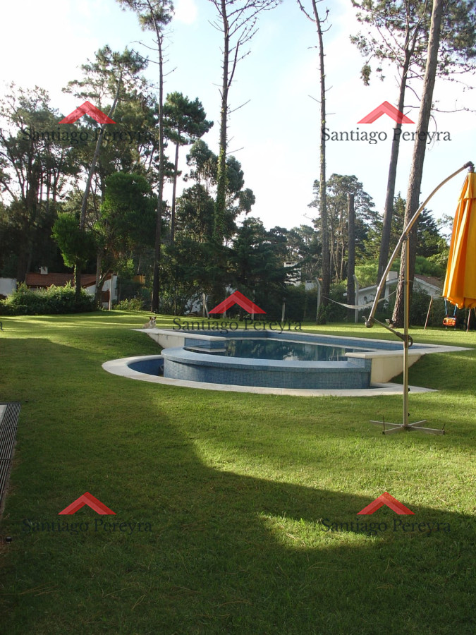 Casa ID.7755 - Casa de gran predio a 500mts del mar, San Rafael, Punta del Este