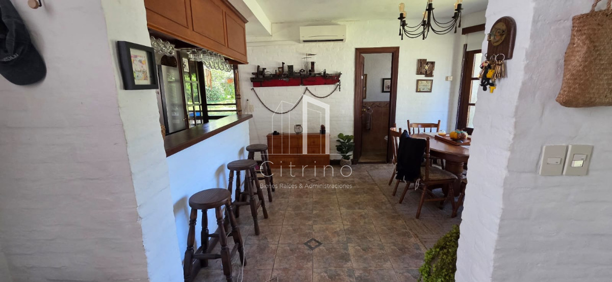 Casa ID.1327 - Casa en Pinares, Punta del Este, 3 dormitorios, piscina