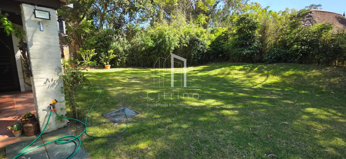 Casa ID.1327 - Casa en Pinares, Punta del Este, 3 dormitorios, piscina