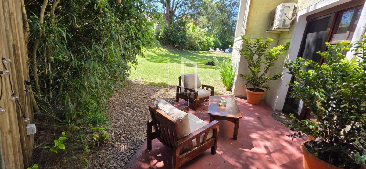 Casa ID.1327 - Casa en Pinares, Punta del Este, 3 dormitorios, piscina