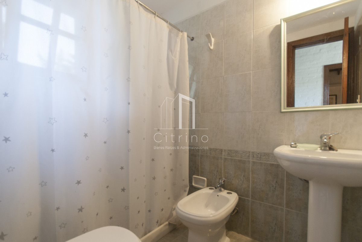 Casa ID.1327 - Casa en Pinares, Punta del Este, 3 dormitorios, piscina