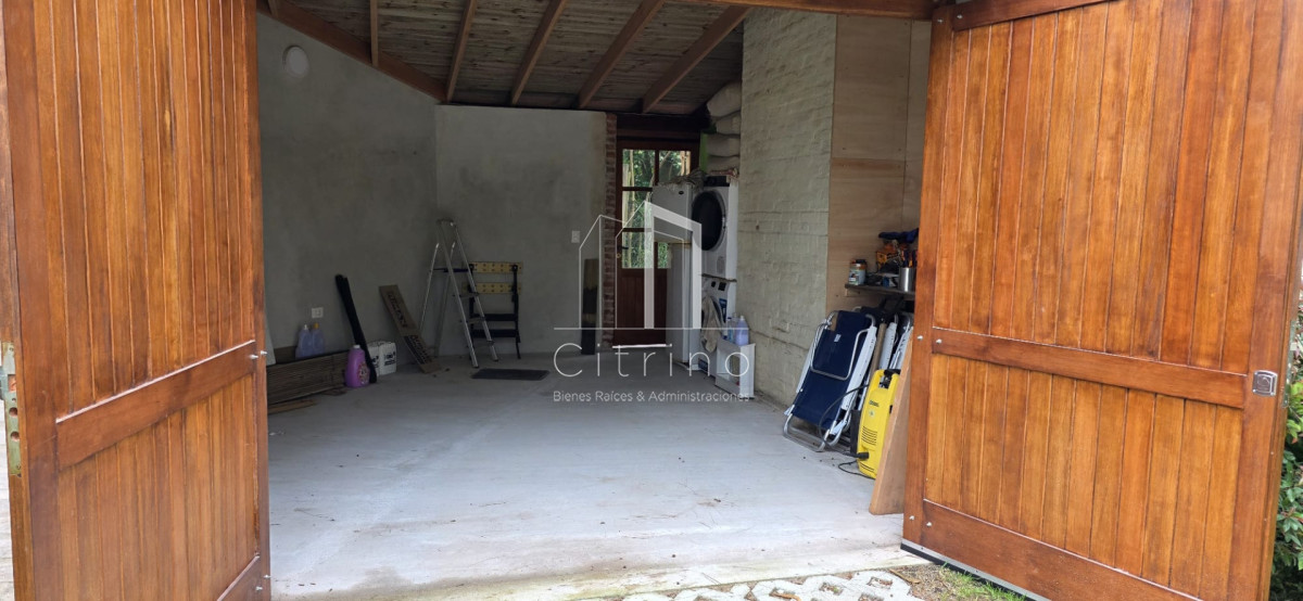 Casa ID.1327 - Casa en Pinares, Punta del Este, 3 dormitorios, piscina