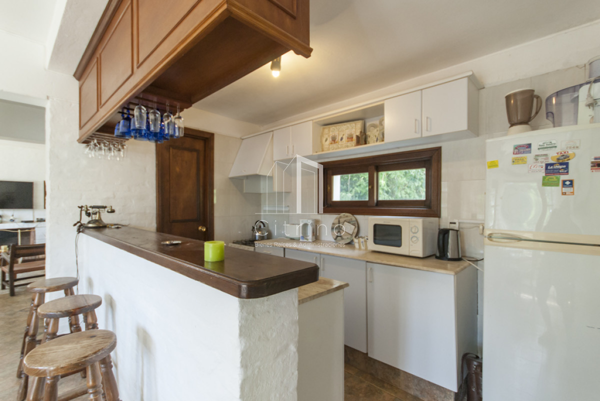 Casa ID.1327 - Casa en Pinares, Punta del Este, 3 dormitorios, piscina