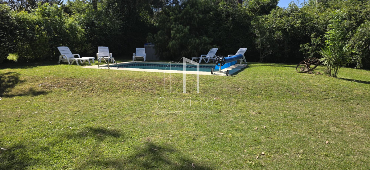 Casa ID.1327 - Casa en Pinares, Punta del Este, 3 dormitorios, piscina