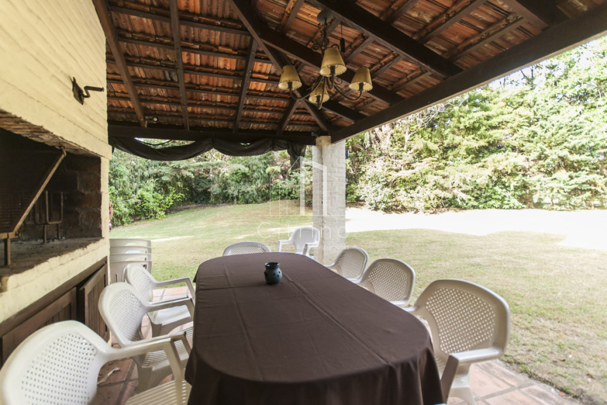Casa ID.1327 - Casa en Pinares, Punta del Este, 3 dormitorios, piscina