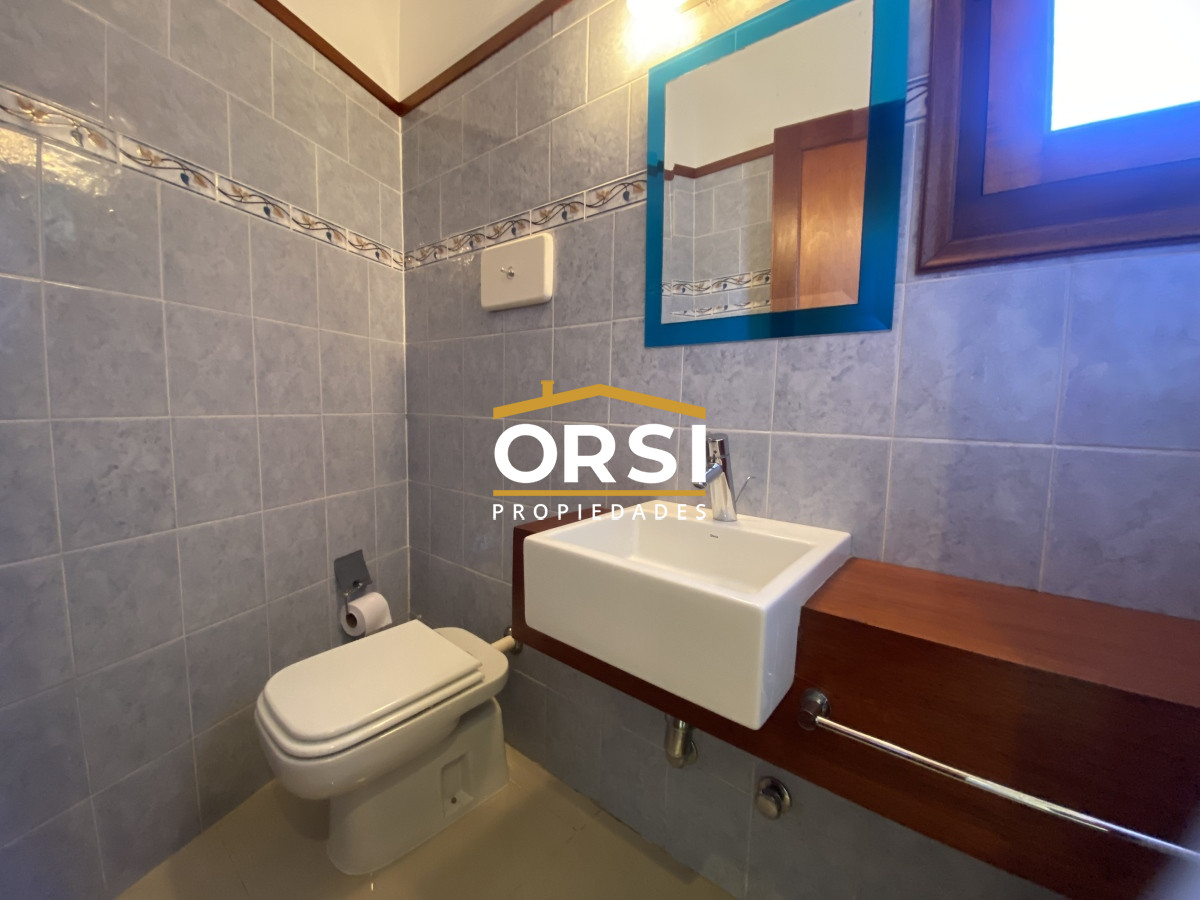 Casa ID.150 - Punta del Este, gran residencia en mansa, 6 dormitorios y piscina climatizada.