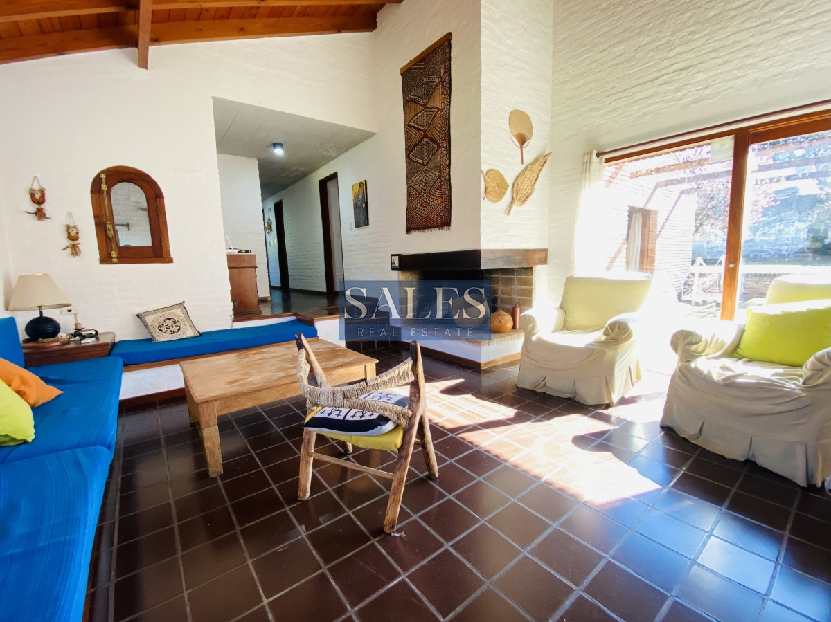 Casa ID.766 - Casa en una sola planta, 3 dormitorios en Pinares, Punta del Este.