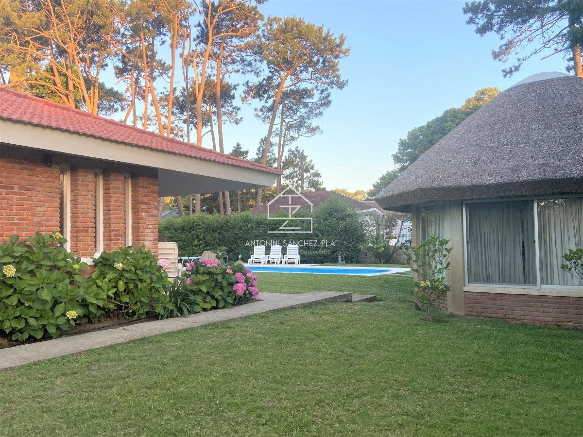 Casa ID.2909 - Chalet en Lugano con piscina climatizada y todas las comodidades.