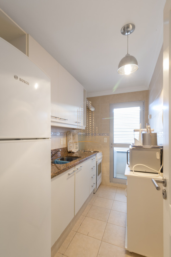 Apartamento ID.1071 - Punta del este, Península, departamento de 2 dormitorios con piscina, terraza y cochera.