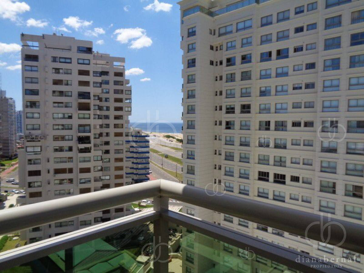 Apartamento vista a la brava, 2 dormitorios en edificio con todos los servicios - DBP54824A