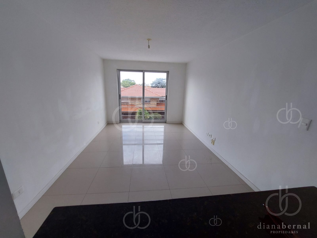 oportunidad frente a plaza del  vigia - GoPunta - Portal Inmobiliario de Punta del Este - Maldonado