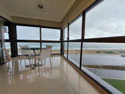 Apartamento de 3 dormitorios en suite en Playa Brava, Punta del Este
