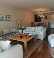 Punta del Este, apartamento de 4 dormitorios.