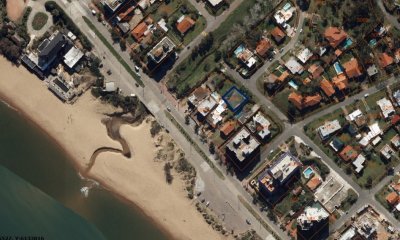 Terreno en Mansa a 1 cuadra del mar, permite PH.